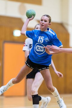 Bild 147 - wCJ TSV Ellerau - Luebecker SV Gut Heil v 1876 : Ergebnis: 22:20